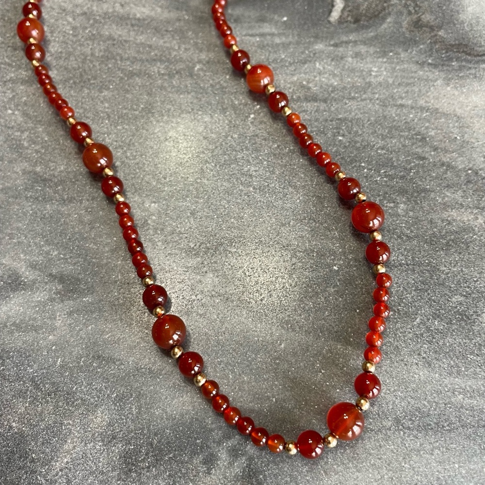 Vintage Carnelian 14 Karat Gold Necklace